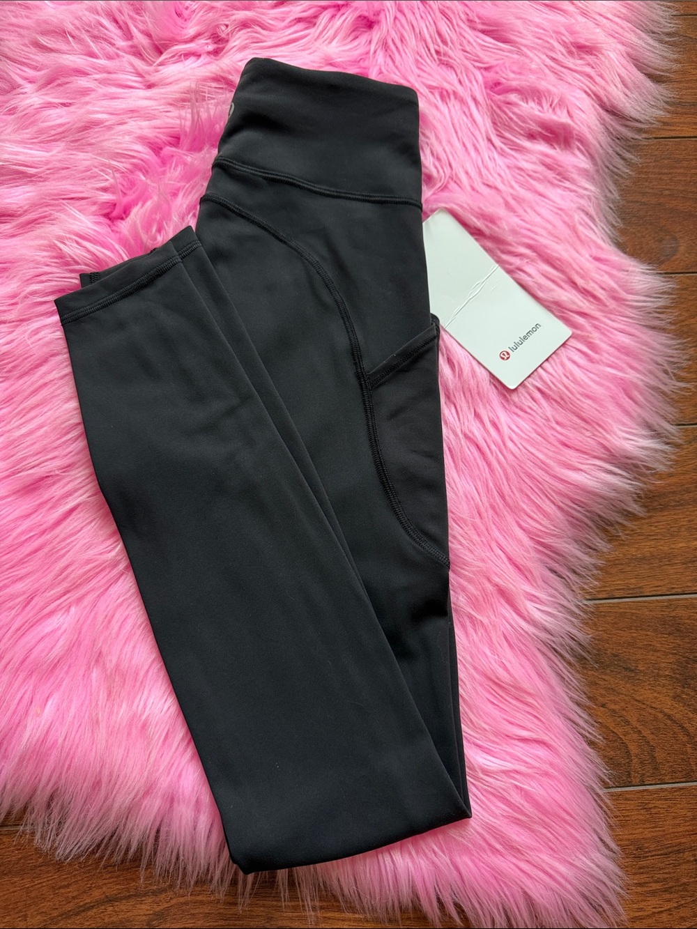Lululemon size 4 invigorate tight 28”black NWT